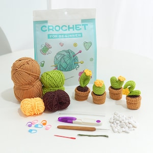 Crochet Kit Beginner, Beginner Croch Kit Gifts for Mom, Gifts for Wife, Crochet Starter Kit, Crochet Kit for Beginner