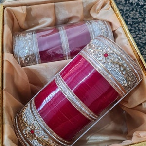 Beautiful Bridal Chuda Indian Wedding Wear Bollywood Ethinic Fashion Jewerly Bridal Punjabi Chuda,BANGLE SET For Women Maroon Colour...