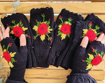 FINGERLESS GLOVES