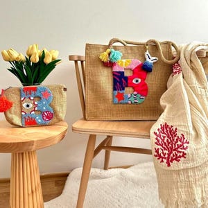 Borsa con iniziale personalizzata / Borsa estiva Boho / Regalo con monogramma per donna / Borsa per feste in spiaggia, Borsa tote in iuta ecologica personalizzata