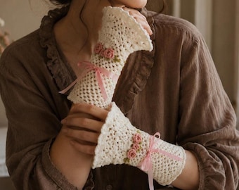 FINGERLESS GLOVES