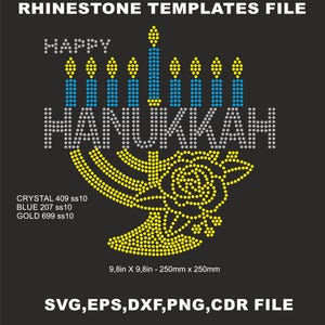 Pode incluir: Um design gráfico preto para um arquivo de modelo de strass. O design apresenta a palavra "HAPPY" acima da palavra "HANUKKAH", com uma ilustração de menorá. A menorá é amarela e azul, e o texto é branco. O design tem 250 mm x 250 mm.