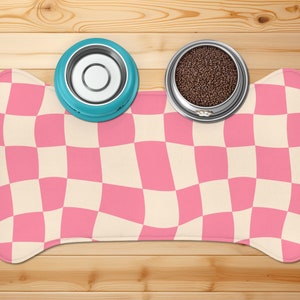 Retro Pink Checker Pet Bowl Mat for Food, Mid Century Modern Home Decor, Dog Cat Lover Gift, Food Water Rug, Cute Colorful Feeding Placemat