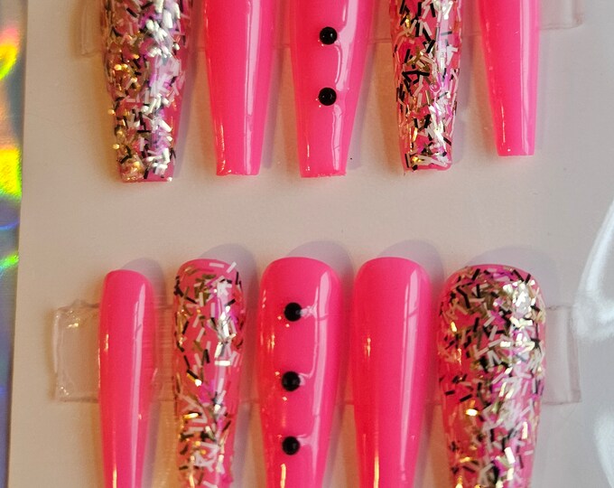 Pink Celebration Press On Nails Set