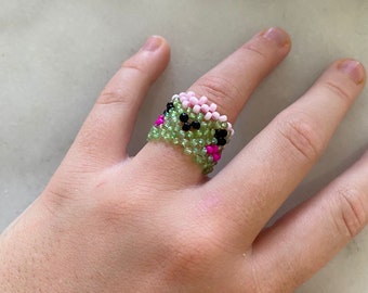 Cutie frog ring.