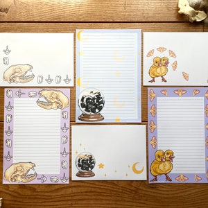 ¡PAQUETE DE 3 ESPECÍMENES HÚMEDOS DE SERPIENTE EXCLUSIVOS! Oddities Stationery A5 Letter Set (LINES) - Cute Spooky Goth Curiosities Taxidermy Witchy Themed Paper
