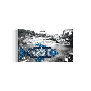 Carte postale vintage Biarritz brodée point de croix à la main design textile