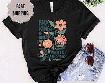 Camiseta floral "Protect Democracy": Camiseta unisex de activista político
