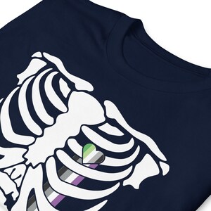 AroAce Pride Bleeding Heart kortärmad könsneutral t-shirt