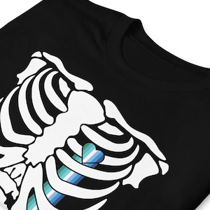 Gay MLM Pride Bleeding Heart Ribcage Short Sleeve Gender Neutral T-Shirt