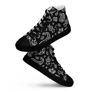 Men&#39;s high-top canvas sneakers