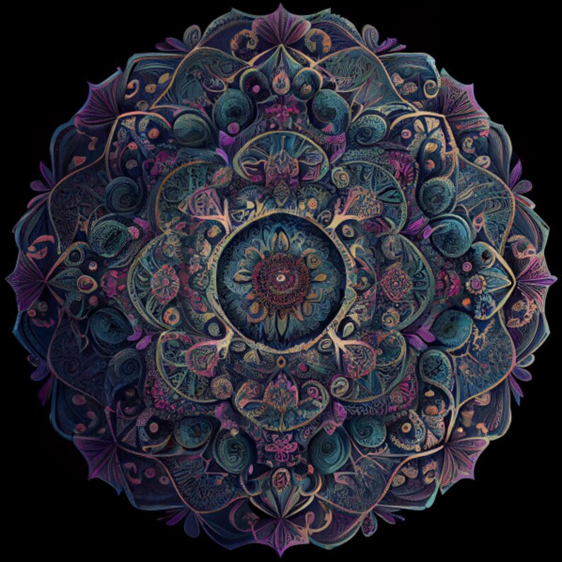 Puede incluir: Dise&ntilde;o de mandala intrincado con un esquema de color azul oscuro, morado y dorado. El mandala presenta una flor central con patrones en espiral y detalles intrincados.