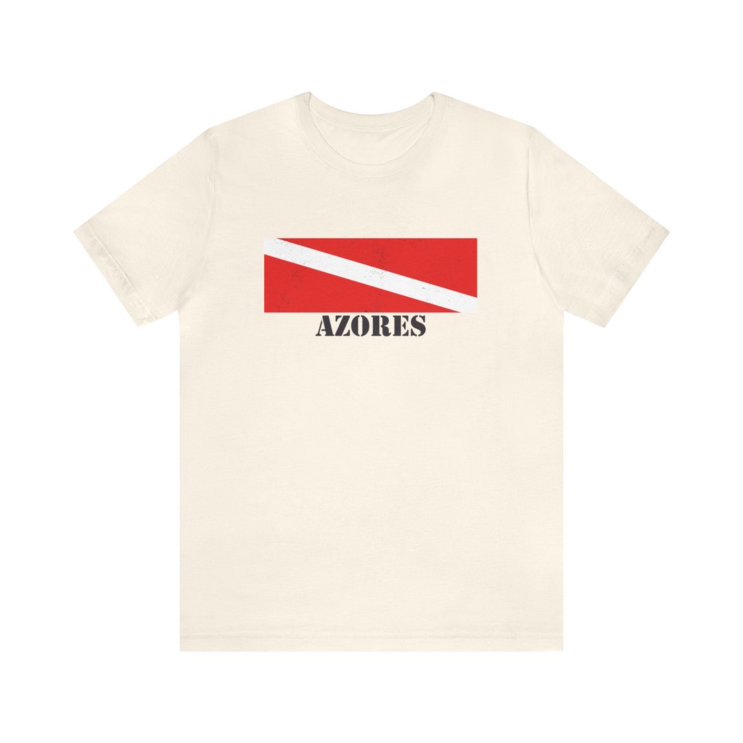 Tshirt Bleu Marine de Luxe pour Hommes brodé CASOL en Rouge / Mickaël Casol
