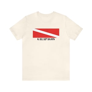 Galapagos Taucherhemd Galapagos Taucher Flagge und Taucher Stil Tshirt Galapagos Tshirts Ecuador Ozean Ecuador Geschenk Taucher Geschenk