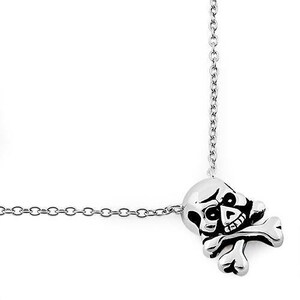 Jolly Roger Skull Necklace|Skull necklace|Skull charm necklace|Gift Jewelry|Skull jewelry|Jolly Roger Jewelry|Necklace|Sale
