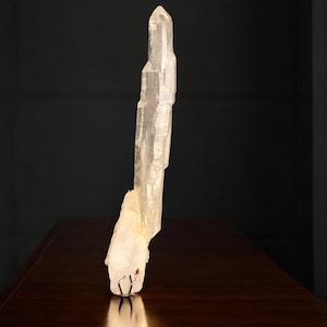 4.2 Gram Natural Faden Quartz Crystal from Skardu, Pakistan. Quartz Crystal, Faden Quartz, Long Faden Quartz, Faden Quartz for Collection.