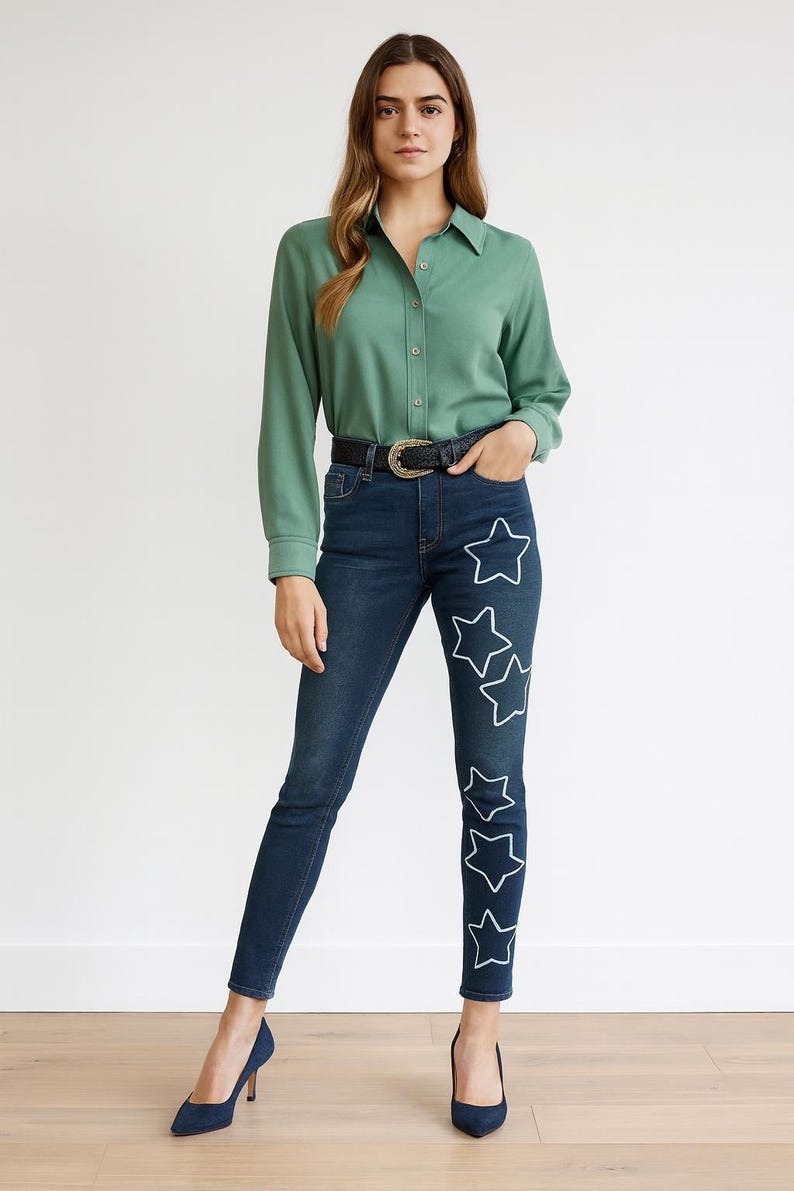 Starred pants size 28 waist 30 L painted jeans fashionable clothing stars on clothes clothes with hearts image 1