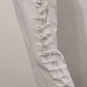 White Jeans 28 waist size 6
