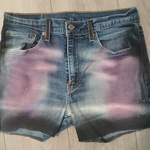 Ladies shorts, Daisy dukes, Hot pants