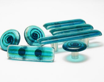 Sea Green Glass Door Handle, Kitchen Cabinet Handles, Cupboard Pulls, Cabinet Handle, Knobs for Dresser, Dresser Handles, Cabinet Hardware