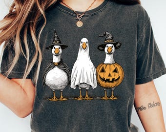 Comfort Colors® Funny Silly Goose Halloween T-shirt, Silly Goose Sweatshirt, Halloween Gift for Women, Trendy Halloween Crewneck, Fall Shirt