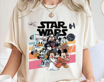 Camisetas retro de Star Wars Disney, camiseta retro de Mickey y sus amigos Jedi, atuendo para vacaciones familiares, gráfico de dibujos animados de ciencia ficción, regalo para fanáticos de Disney.