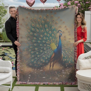 Regal Peacock Woven Cotton Blanket - Colorful Feather Display For Elegant Home Decor, Picnics, And Cozy Evenings