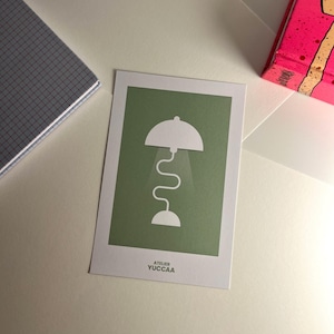 Carte postale déco minimaliste – Illustration lampe moderne