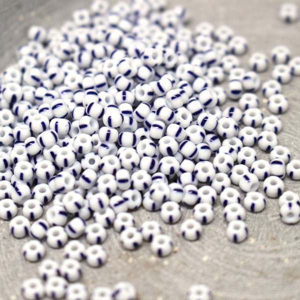 Preciosa Perlen Striped 7/0 (3,5 mm), Perlen gestreift, Perlen blau weiß gestreift, Gestreifte Perlen, Color Code 03330