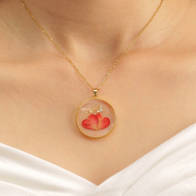 Personalized Birth Flower Necklace Pressed Flower Necklace real Flower