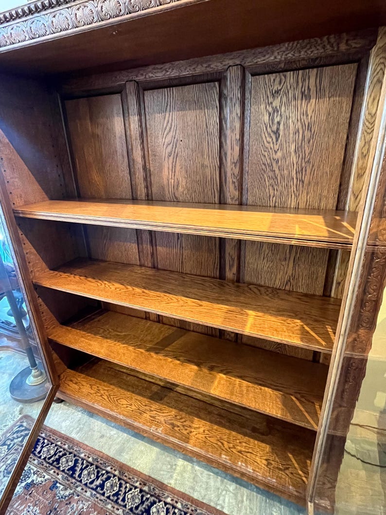 Large American Oak Bookcase image 4