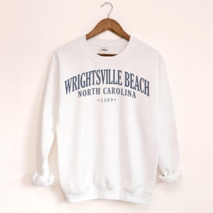 Wrightsville Beach North Carolina Sweatshirt, Vintage Style City Crewneck Pullover image 2