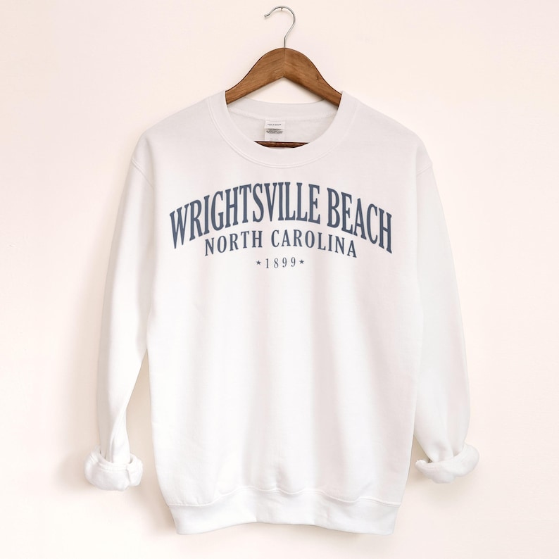 Wrightsville Beach North Carolina Sweatshirt, Vintage Style City Crewneck Pullover image 2
