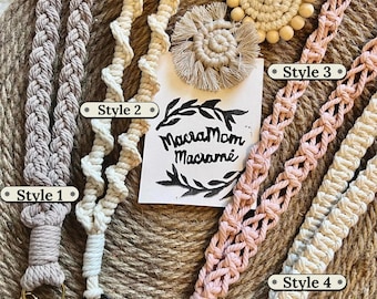Porte-badge en macramé avec cordon, personnalisé : Rentrée des enseignants