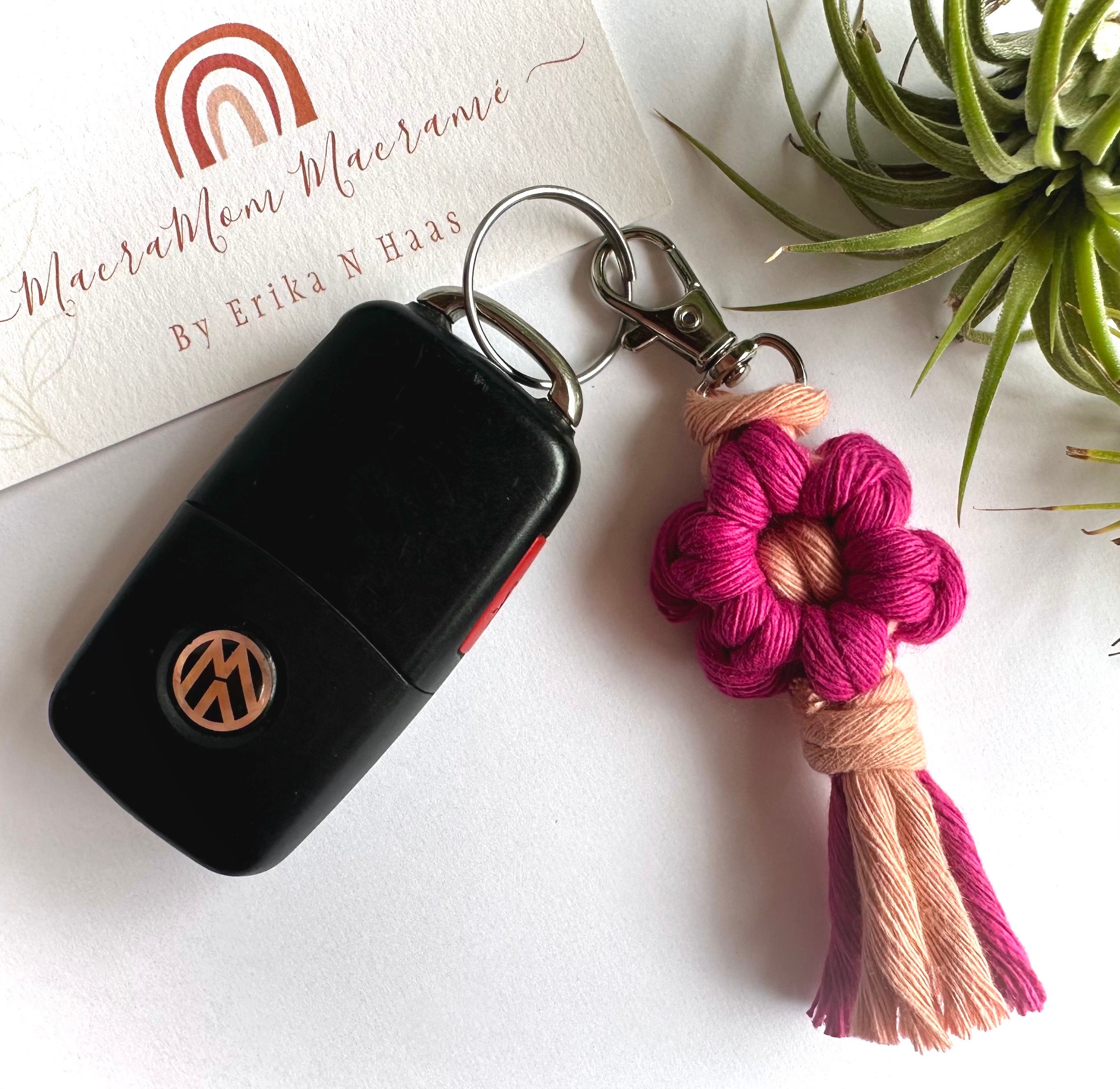 小物 Carabiner Macrame Keychain OVY DECi DECI Carabiner Macrame KeychainOVY