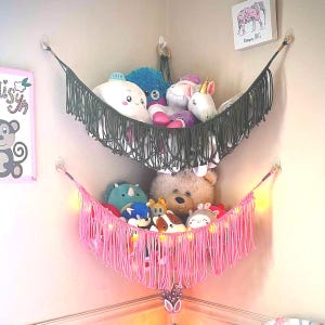 Macrame stuffy hammock, Corner toy organizer, teddy caddy, nursery storage