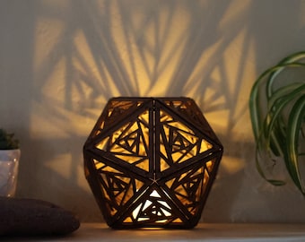 Lámpara de sombra geométrica de rosa: luz de noche de madera D20
