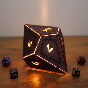 DnD Dice Light: D20 D12 D10 D8 D6 D4, Dungeons and Dragons Decor, Engraved Personalized D&D Gift, Game Room Accent Lamp, Roll For Initiative image 5