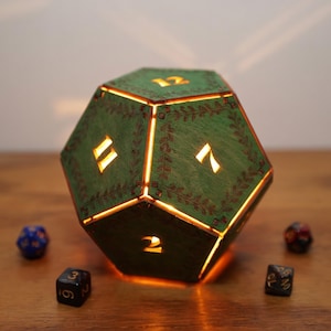 DnD Dice Light: D20 D12 D10 D8 D6 D4, Dungeons and Dragons Decor, Engraved Personalized D&D Gift, Game Room Accent Lamp, Roll For Initiative image 4