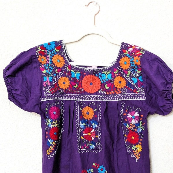 Vintage Mexican dress purple flower embroidered dress xs small