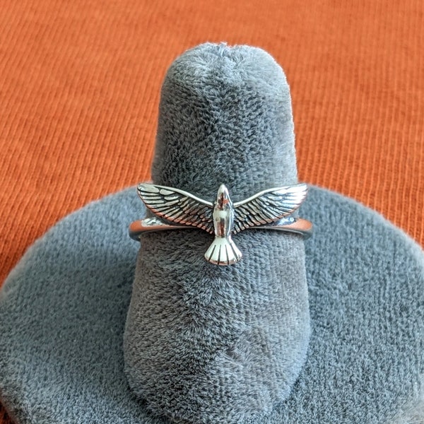 Sterling Silver bird ring eagle falcon Sparrow dove size 9