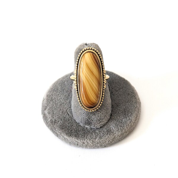 Vintage 70s Avon ring large Carmel brown oval stone Shimmering Sands 1978 gold tone setting