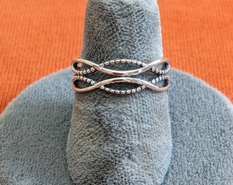 Sterling Silver ring band wide open work waves