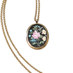 Flower Necklace 70s - Etsy
