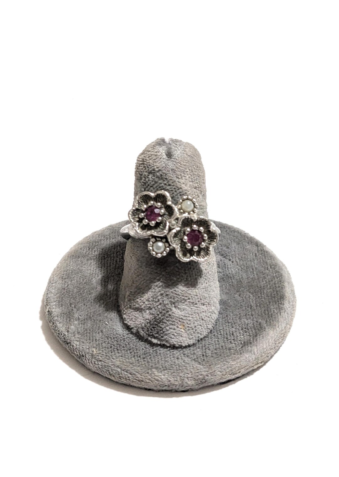 Vintage 70s Avon Ring Silver Tone Daisy Flower Dark Pink Faux Ruby ...