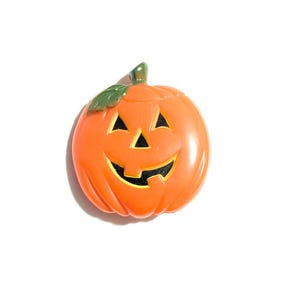 Vintage Hallmark Halloween pin Jack O&#39;Lantern pumpkin
