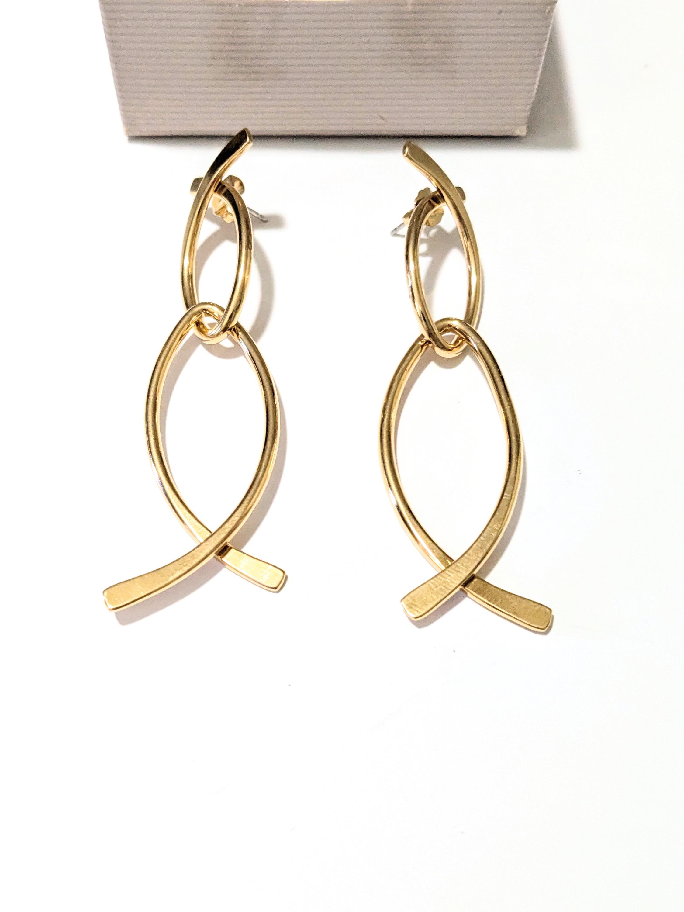 Boucles D’oreilles Vintage Avon – Métal Doré Courbé Entrelacé – Occasion, Bel état