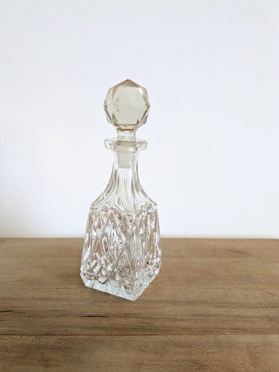 Vintage clear glass perfume bottle empty essentia… - image 2
