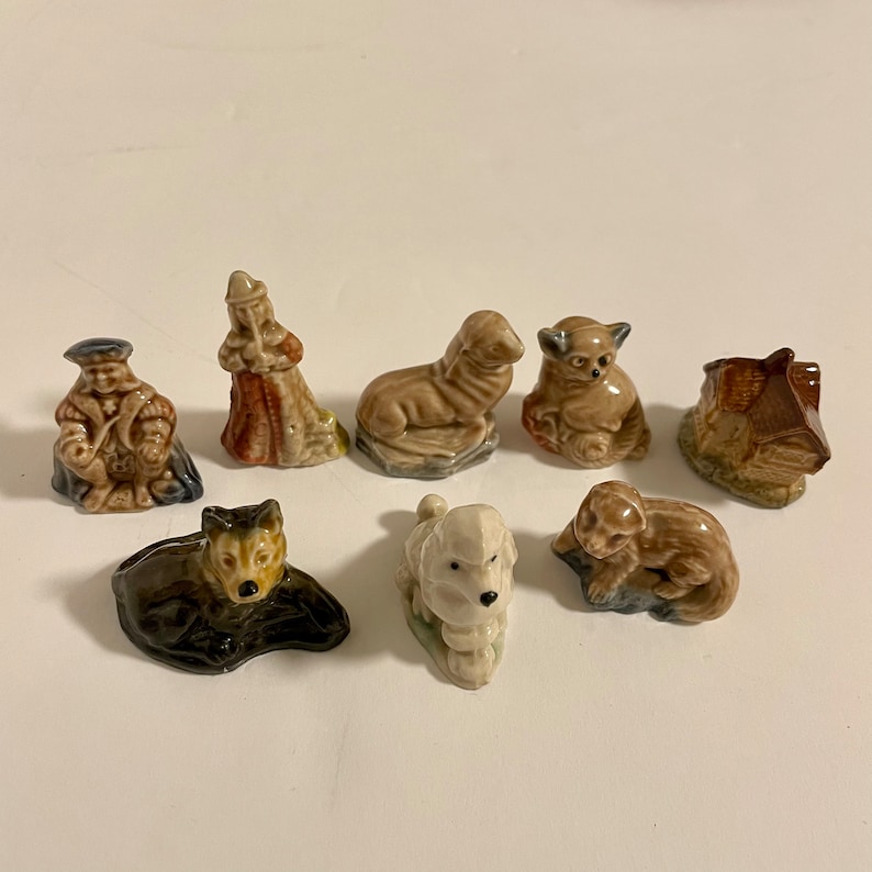 8 Lot of Vintage Wade Whimsies Retro Red Rose Tea Mini Figures Assorted Wade Whimsies, Grannycore Collectibles image 1