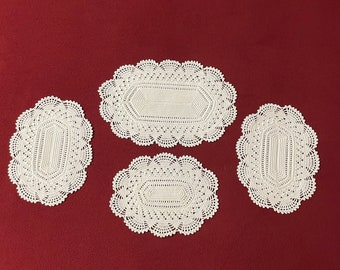 Antique Set Of Handmade Crocheted Doilies, 4 Set Of Thick Cotton Crocheted Oval Ivory Doilies 2 Sizes Made in Holland, Granny Cottage Core